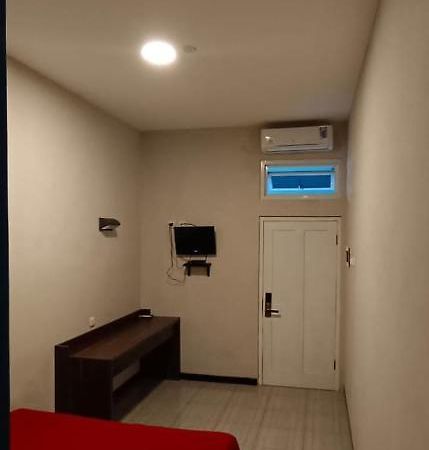 Bromo Family Guest House Kepanjen Εξωτερικό φωτογραφία